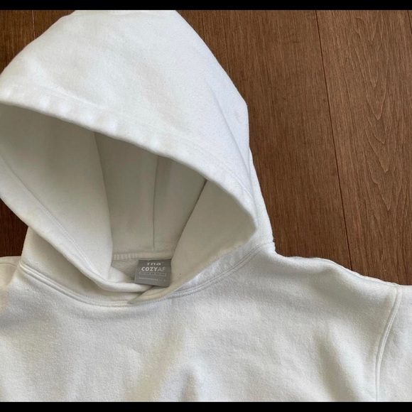 Tna Cozy Fleece Perfect Hoodie in White🤍 - Picture 2 of 3